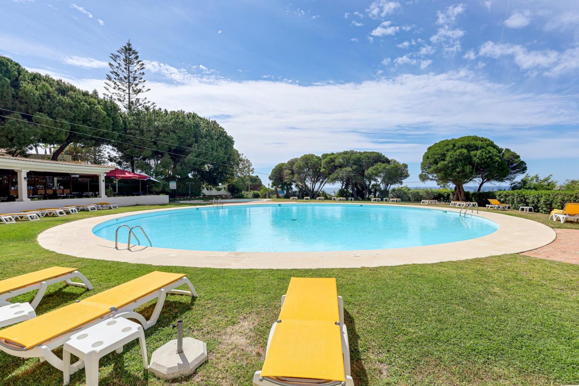 Apartment With 2 Bedrooms, 2M To The Beach อาร์มาซอง เด เปรา ภายนอก รูปภาพ