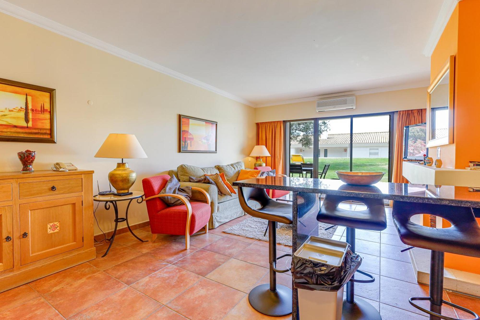 Apartment With 2 Bedrooms, 2M To The Beach อาร์มาซอง เด เปรา ภายนอก รูปภาพ